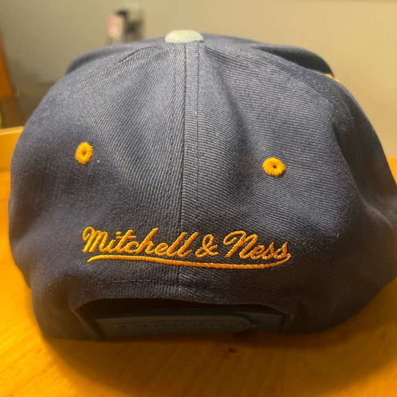 Mitchell & Ness Pittsburgh Penguins SnapBack hat *RARE* LIKE NEW - Picture 3 of 6